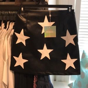 Star-spangled mini skirt